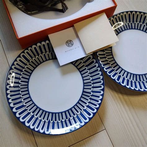 Bleus d'Ailleurs dinner plate .